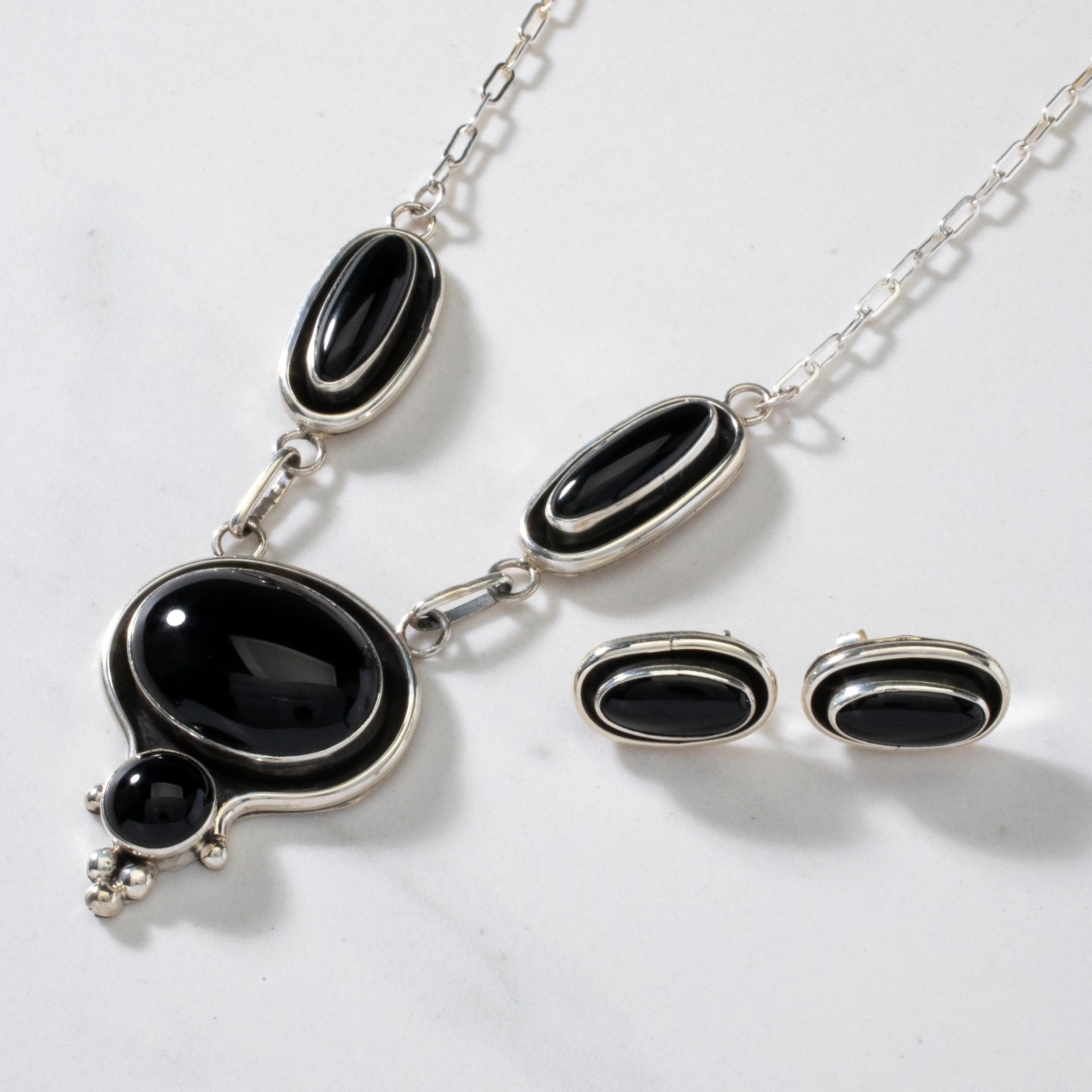 16" Paul Livingston Black Onyx Navajo USA Native American Made 925 Sterling Silver Choker Necklace & Earring Set