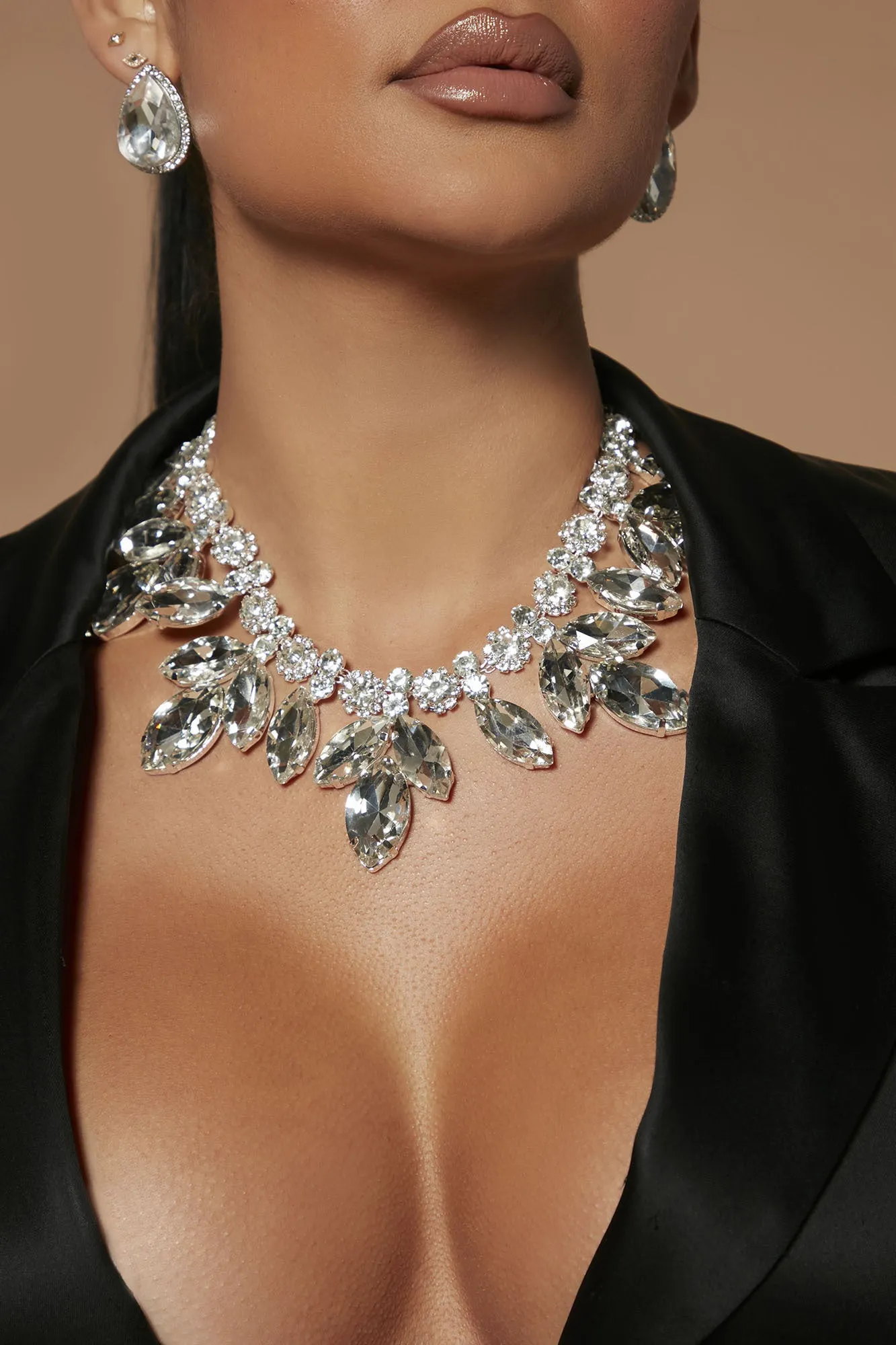 Alia Embellished Necklace - Silver