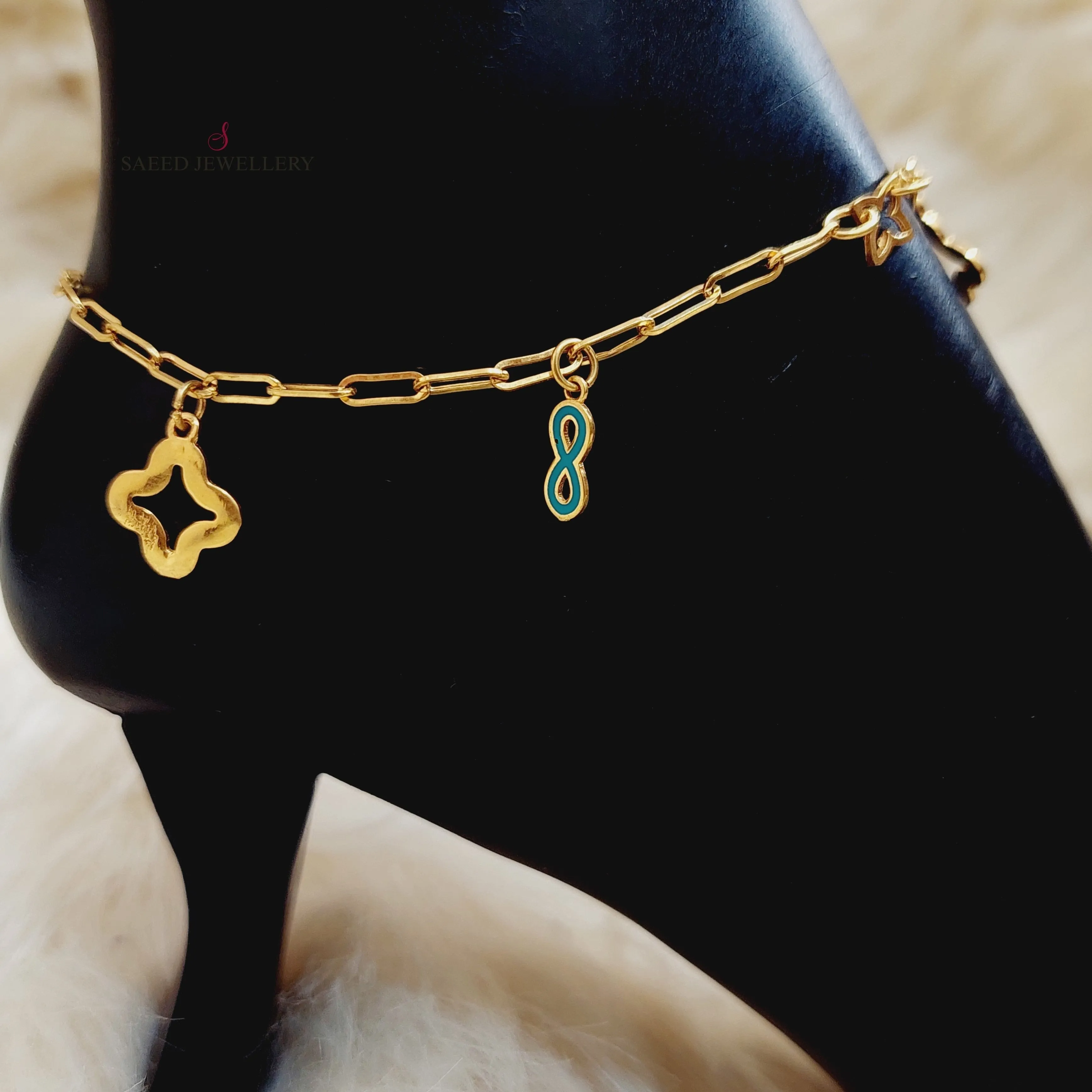 Anklet