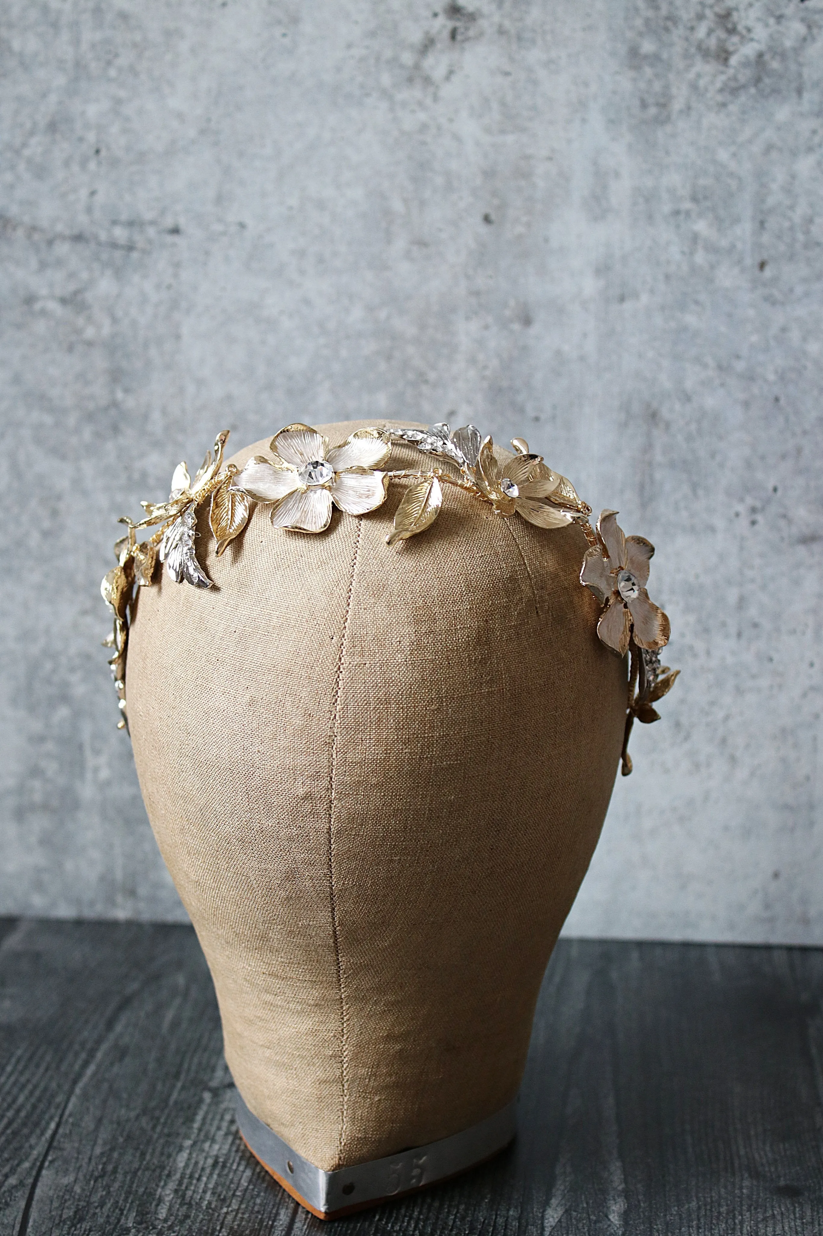 ANNETTE Silver and Gold Floral Bridal Hair Vine Headpiece