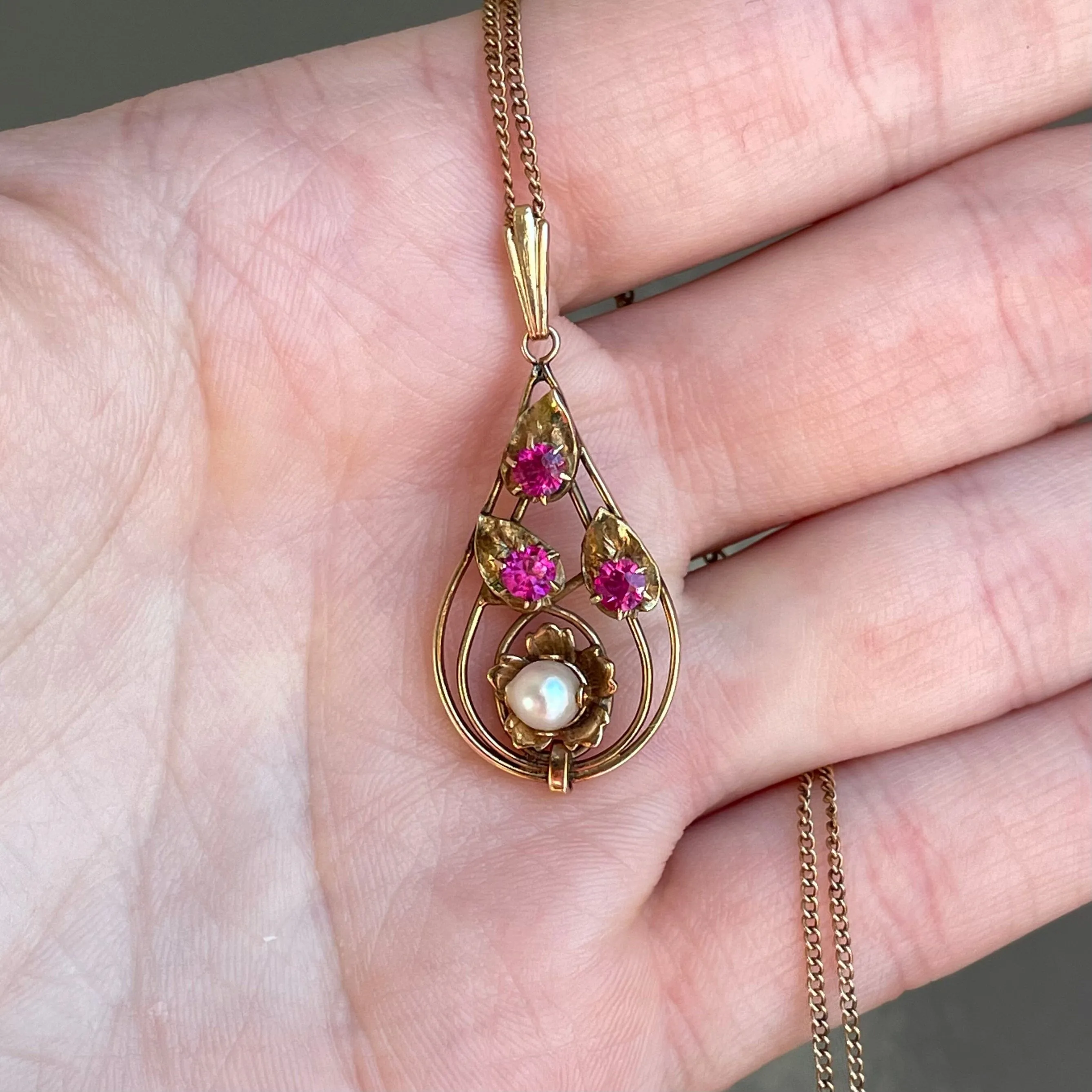 Antique 10K Gold Ruby Pearl Pendant Necklace