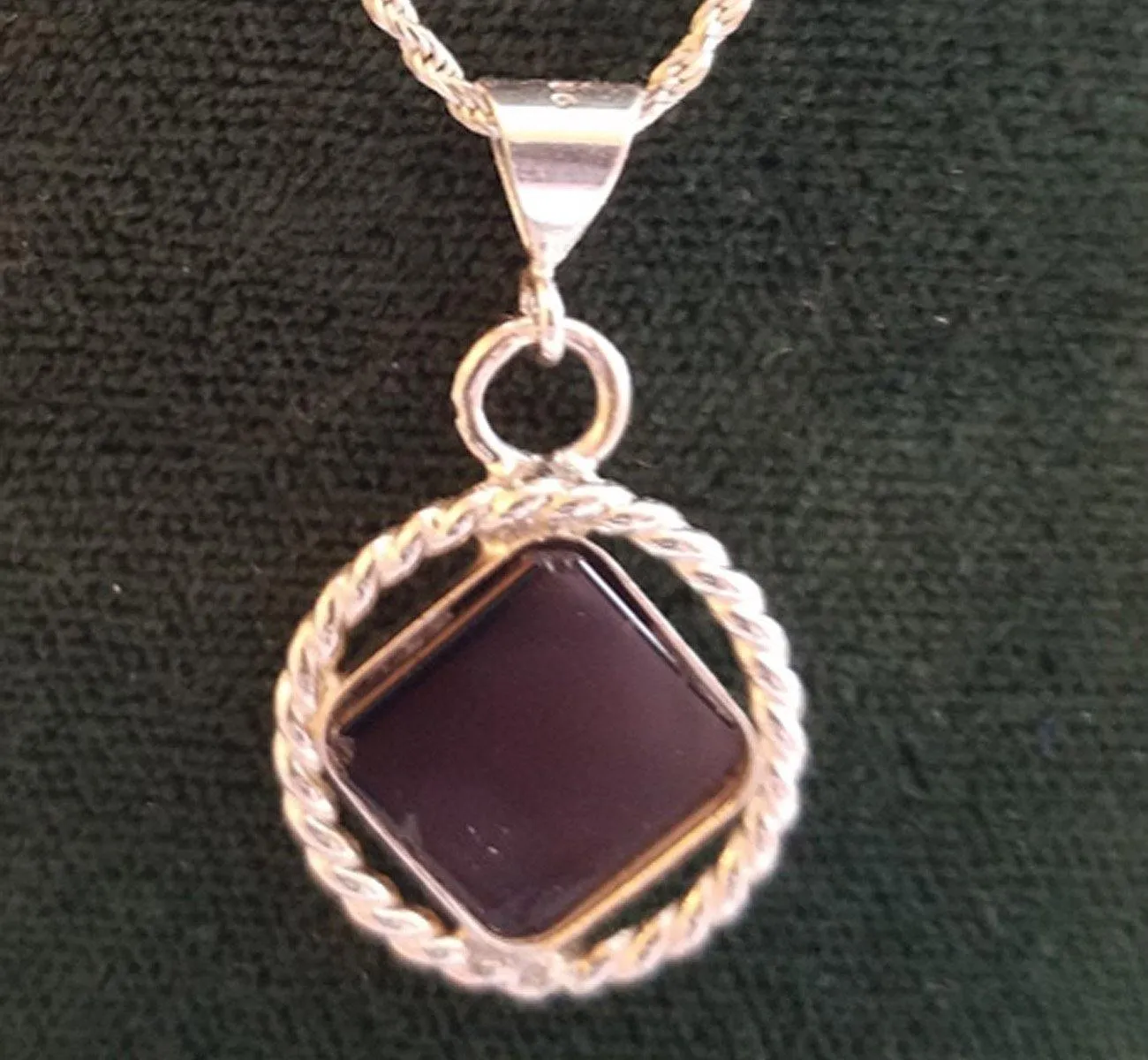 az0176- Small Silver Black Onyx  Pendant