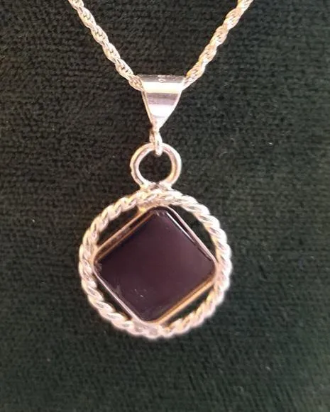 az0176- Small Silver Black Onyx  Pendant