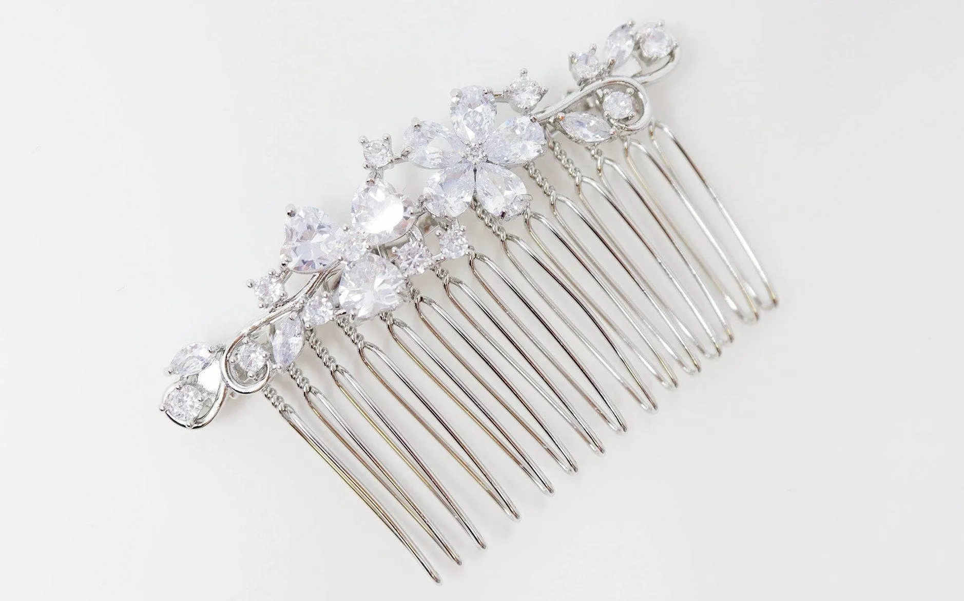 Cubic Zirconia Minimalist Diamond Floral leaves Bridal Hair Comb, Bridal Hair Accessories, Wedding Hair Accessory, Bridal Hair Comb.