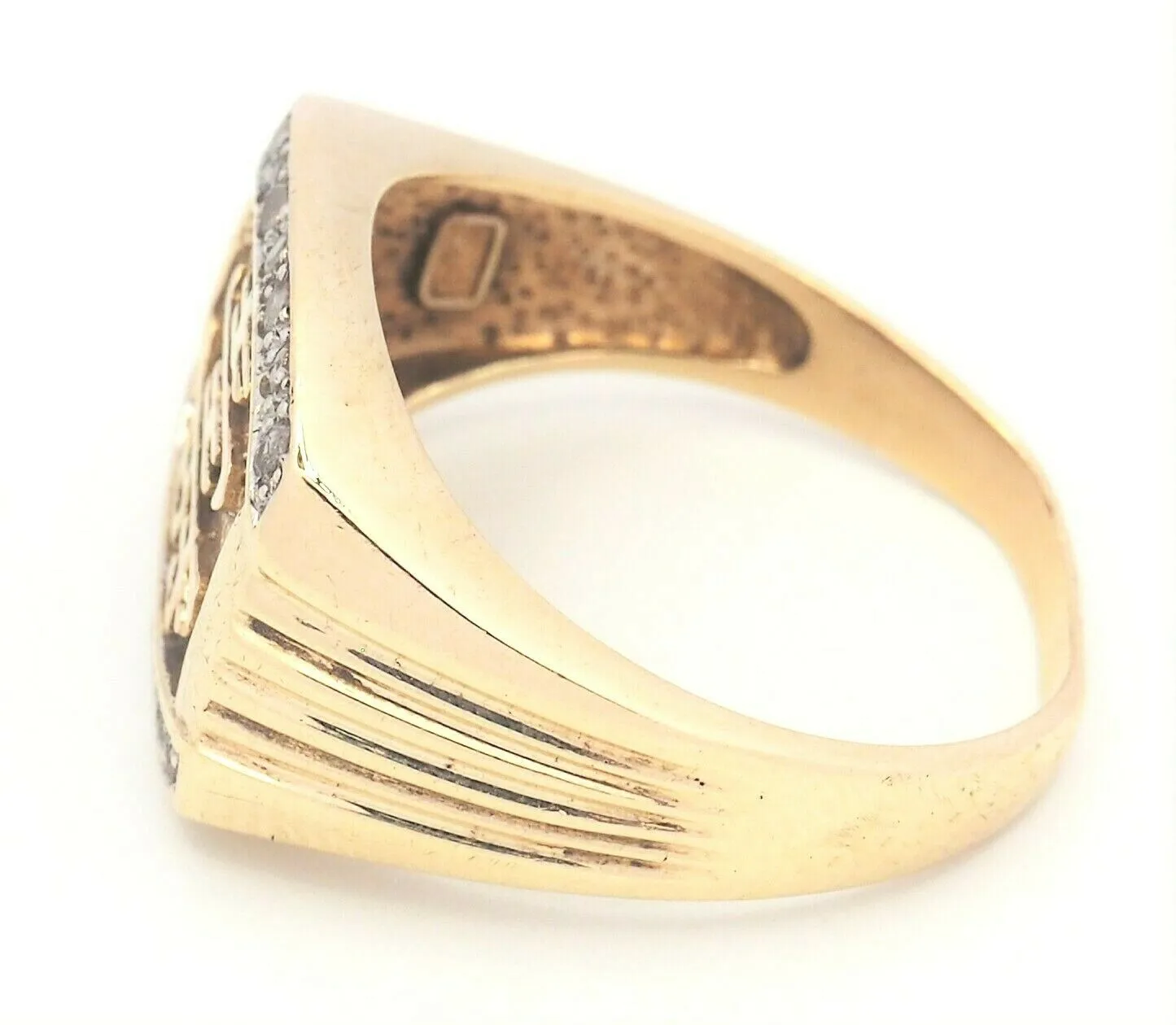 Diamond 9ct Yellow Gold Signet Ring