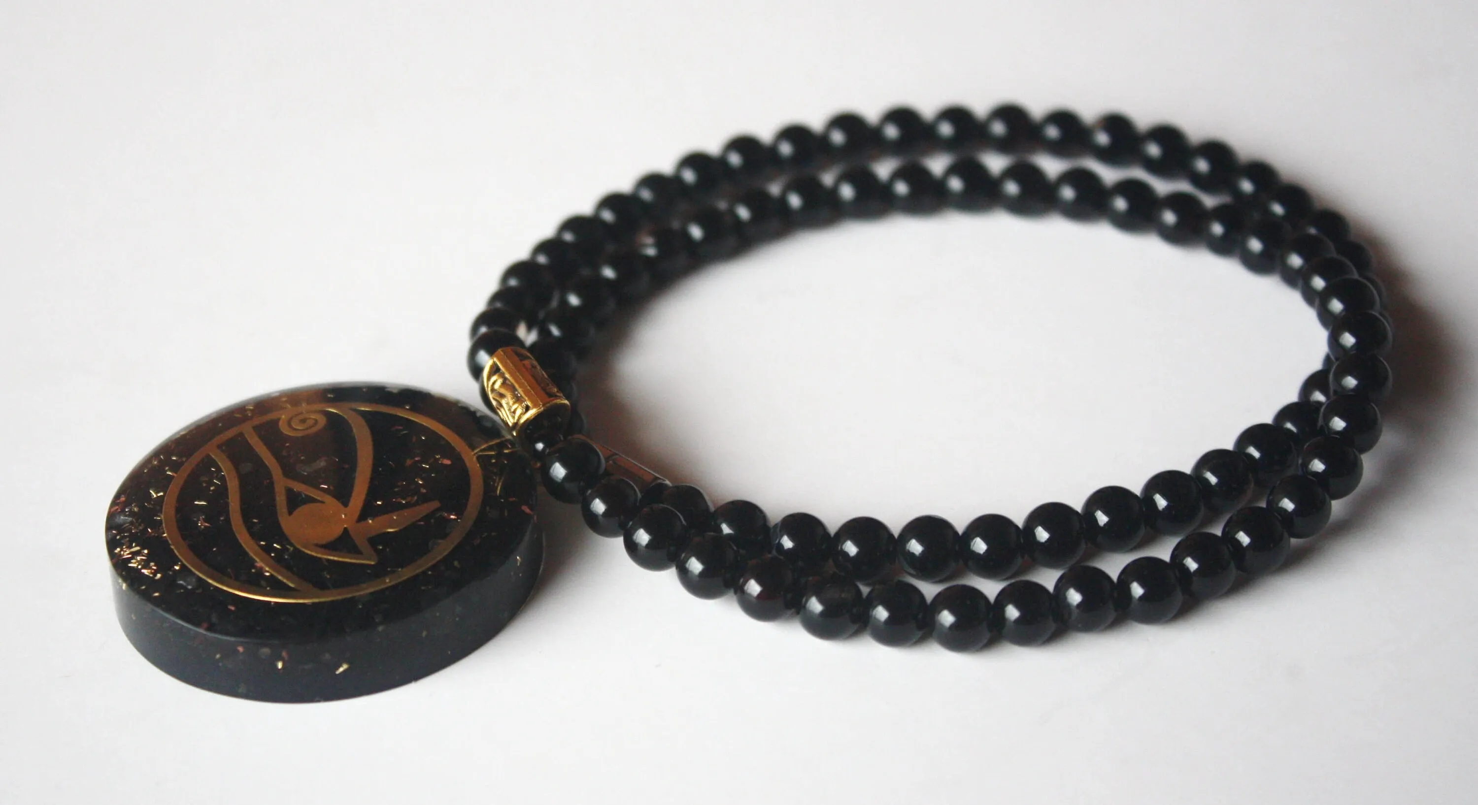 Eye of Horus Pendant Necklace - Egyptian jewelry- Black Onyx Crystal Chain - Orgone Energy - Magnet Clasp