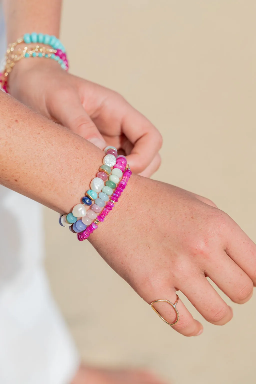 Hot Pink Rainbow Moonstone Bracelet - Kekipi