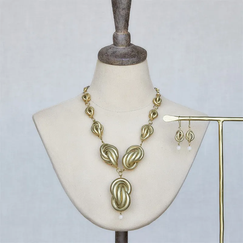 Julia Looped Necklace, Brass - Brass