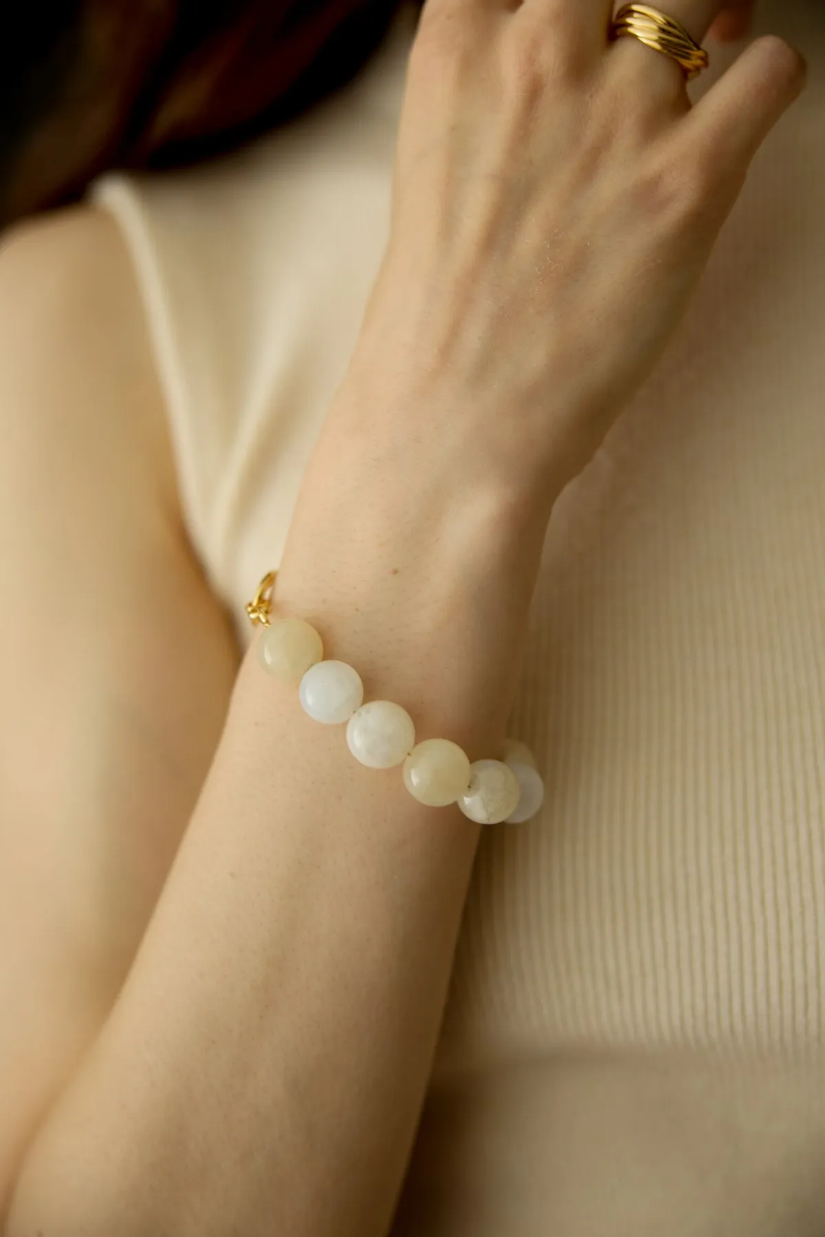 Milky moonstone Gold-Vermeil bracelet /  BOULE