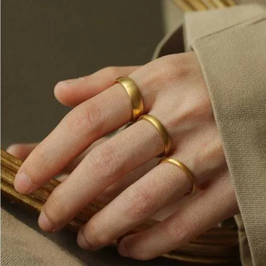 Modern Gold Signet Ring