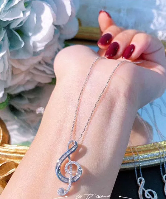 N2459 - Music Note Zircon Pendant Necklace