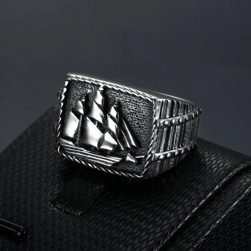 NAUTICAL SAILING BOAT CHEVALIER SIGNET RING