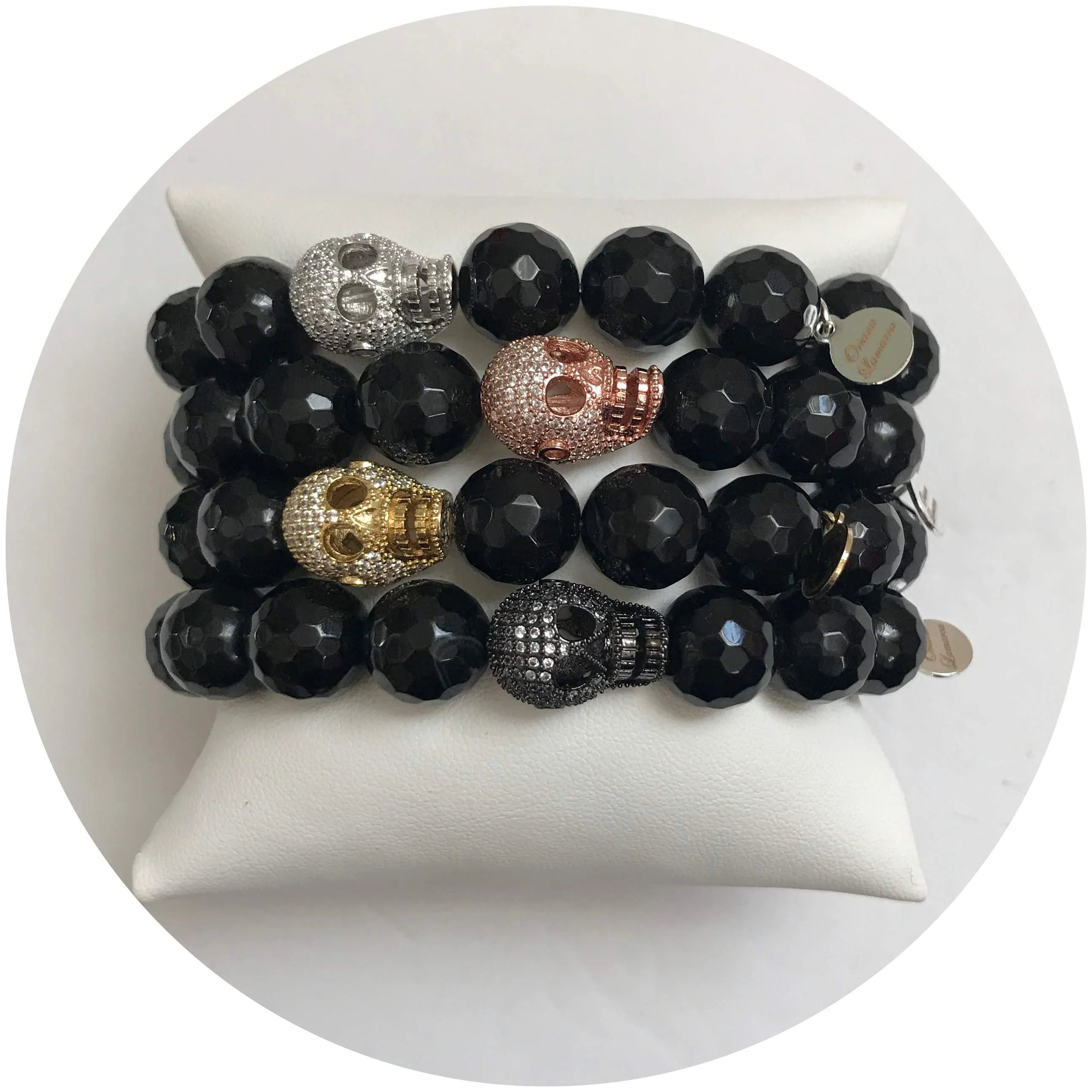 Screaming Skull Armparty