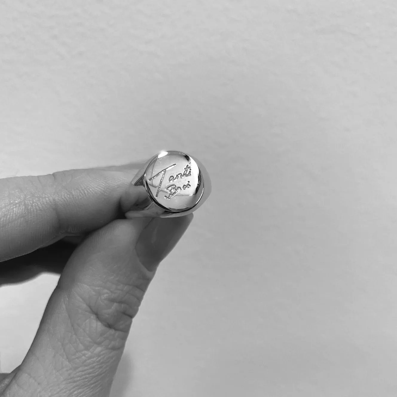 Signature Signet Ring | White Gold