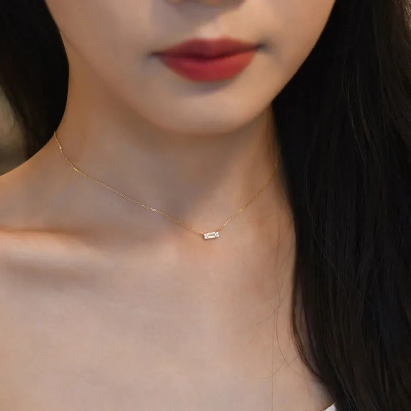 Simple and Chic Zircon Pendant with Clavicle Chain Necklaces