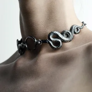 Snakes choker