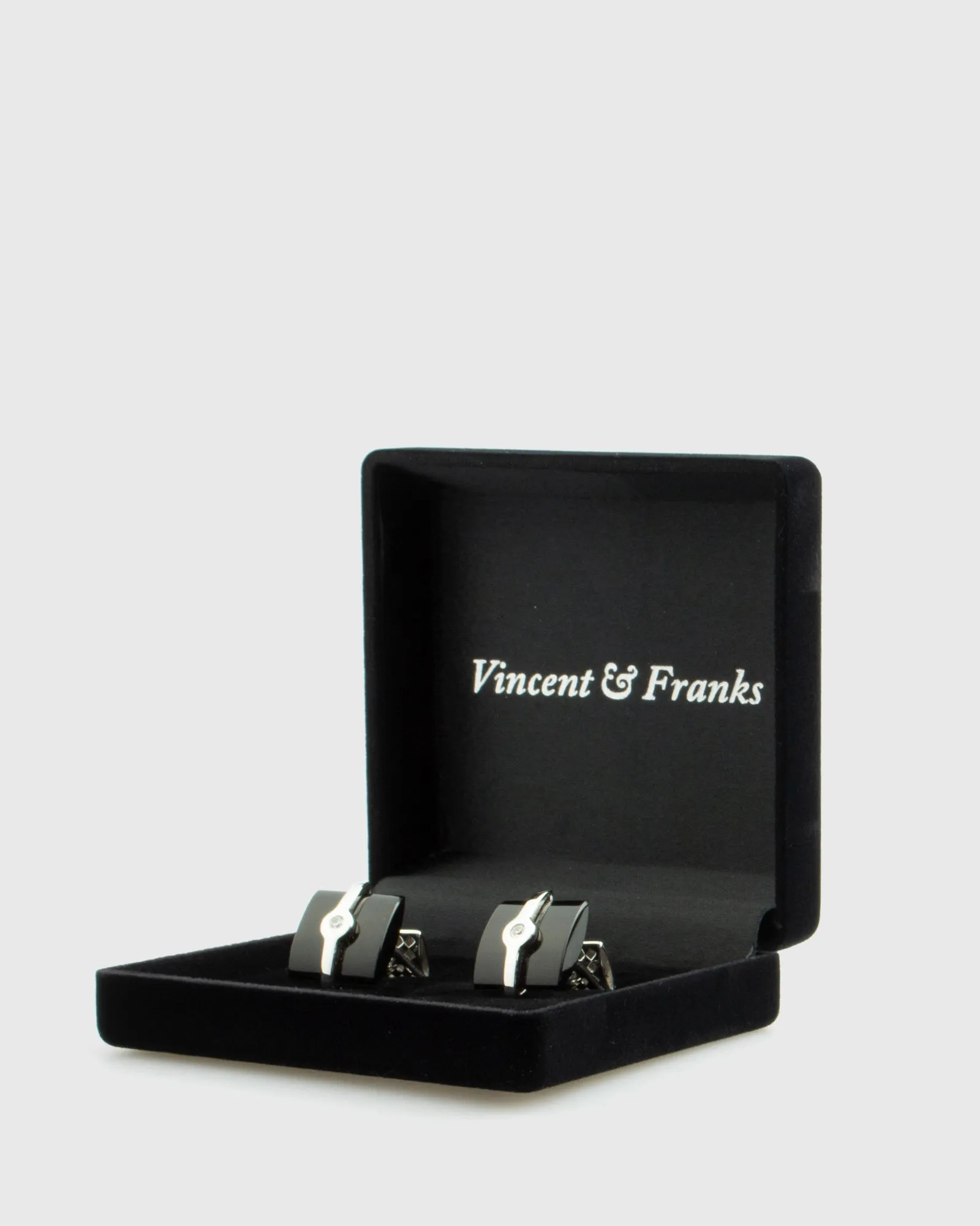 VINCENT & FRANKS VF29533O STERLING SILVER ONYX CUFFLINKS