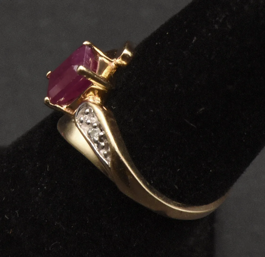 Vintage 14k Gold Ruby and Diamond Ring - Size 5