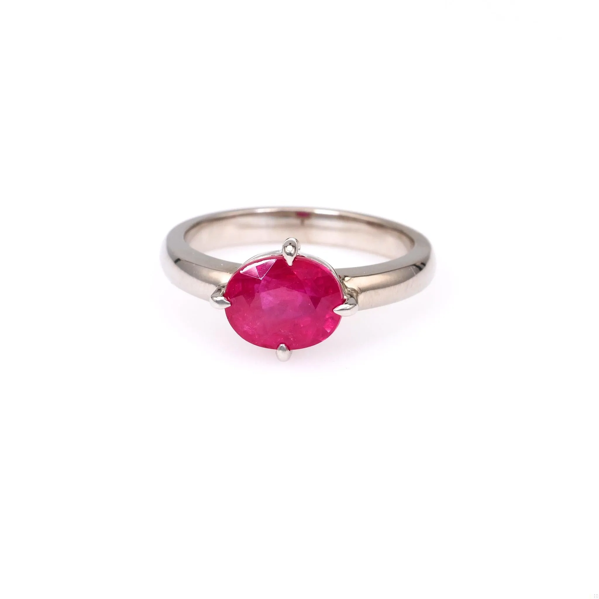 Vintage 2.84 Carat Ruby 18k White Gold Solitaire Ring