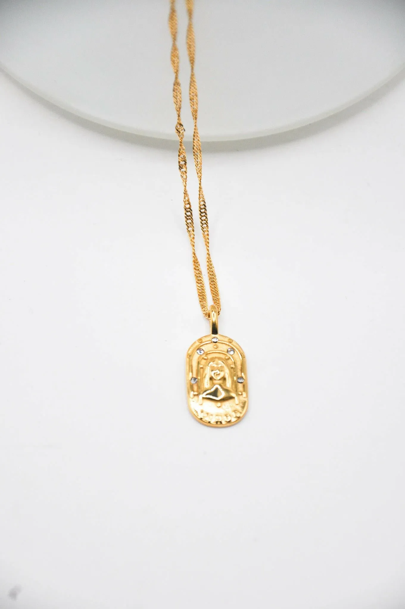 Virgo 18k Gold Zodiac Pendent Necklace