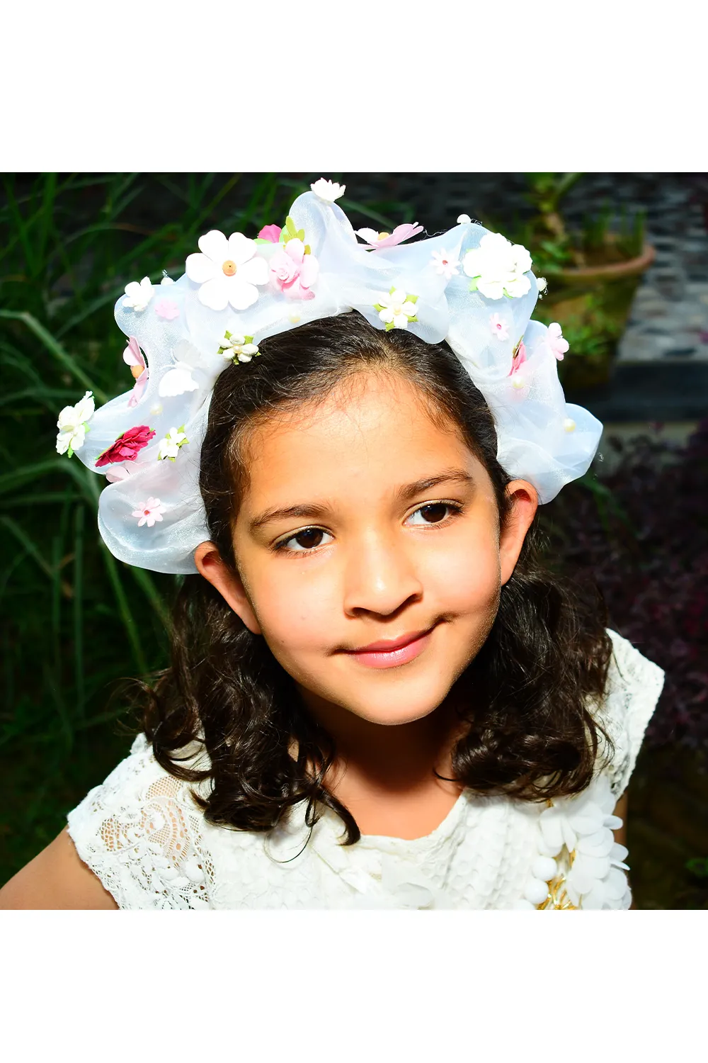 White tiara style with 3d flowers hairband